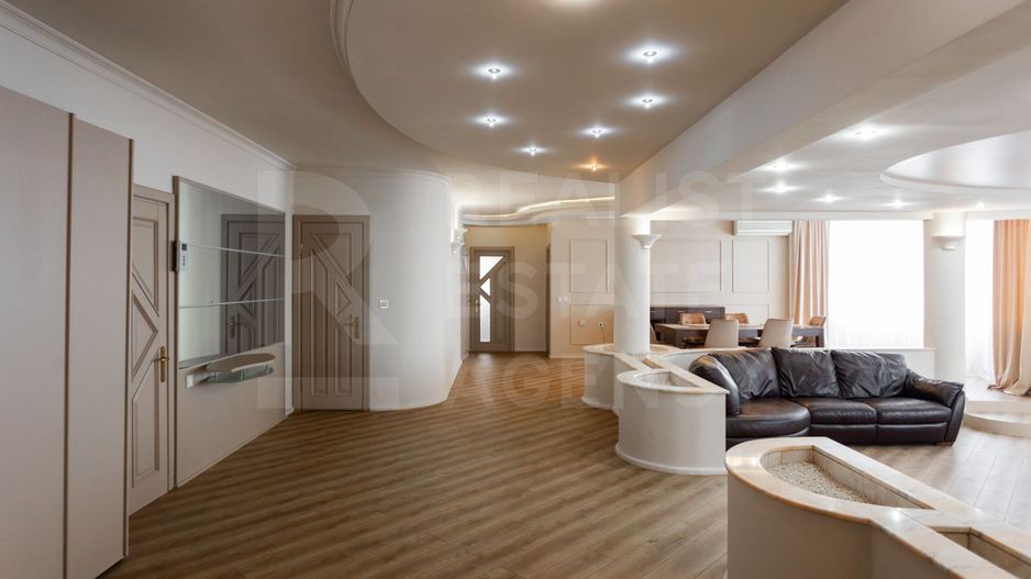 Chirie, apartament, 5 camere, strada Petru Rareș, Centru - Poză 8