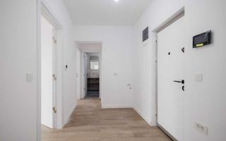 Inchiriere spatiu comercial cu terasa Melchisedec Residence - Poză 3