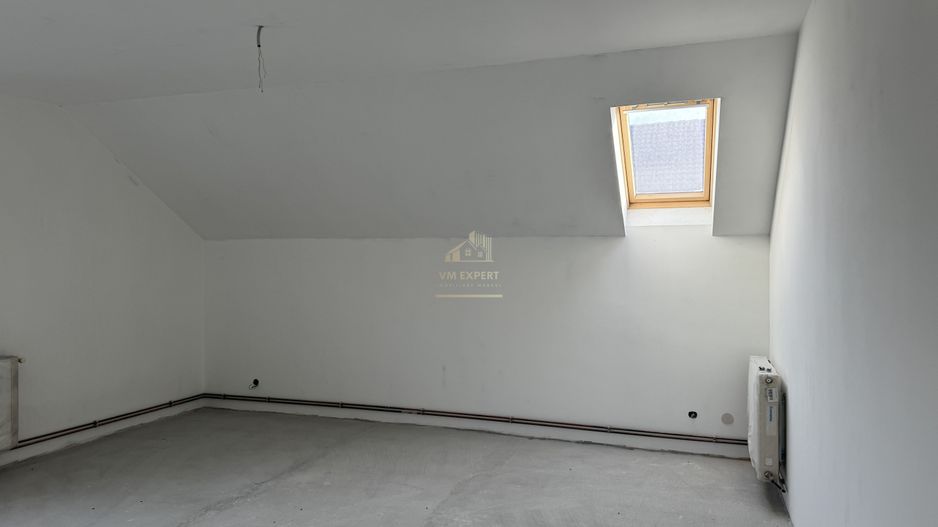 VILA 5 CAMERE,TEREN 560 MP, CAMPULUNG, ARGES - Poză 19