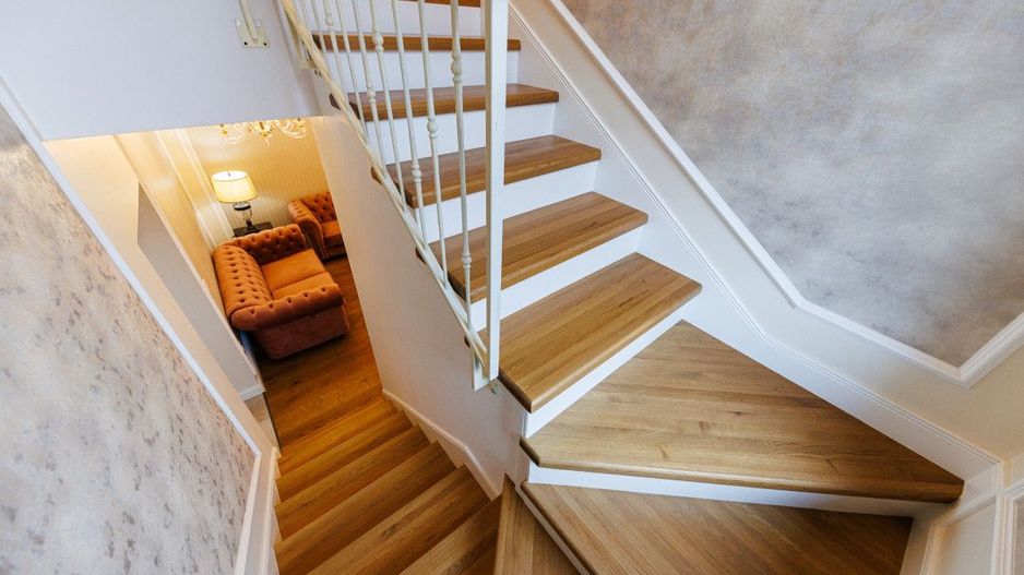 Casa de Lux cu Design Clasic și Piscină la limita dintre Timișoara și Dumbrăvița - Poză 16