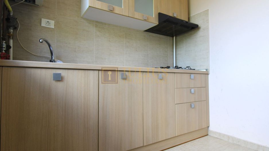 Centrala proprie, bucatarie inchisa si balcon spatios; posibilitate decontare - Poză 2