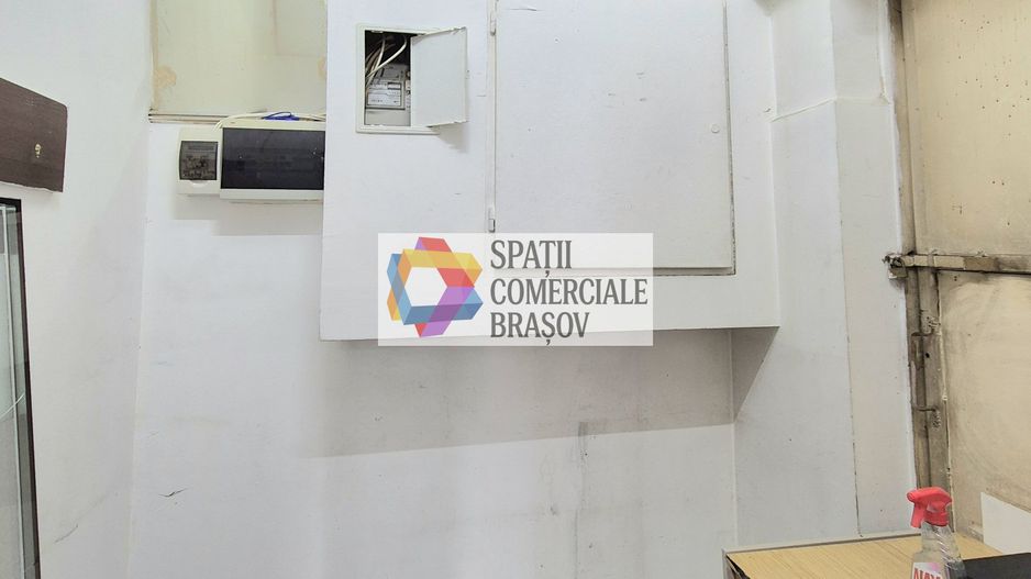 Spatiu comercial de închiriat cu vad - 70 mp # spatii-comerciale-brasov.ro - Poză 7