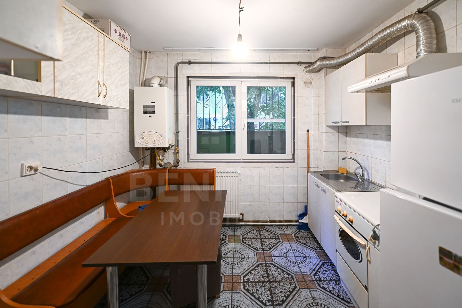 Apartament 2 camere-Rovine-parter-centrala proprie-54mp - Poză 8