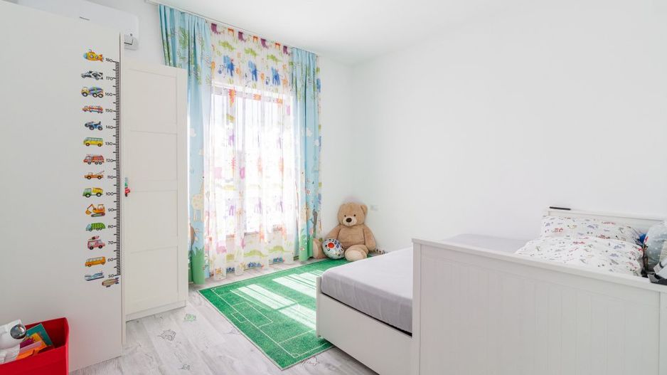 Casa Corbeanca P+1 cu 3 dormitoare si curte generoasa, terasa si loc de parcare - Poză 10