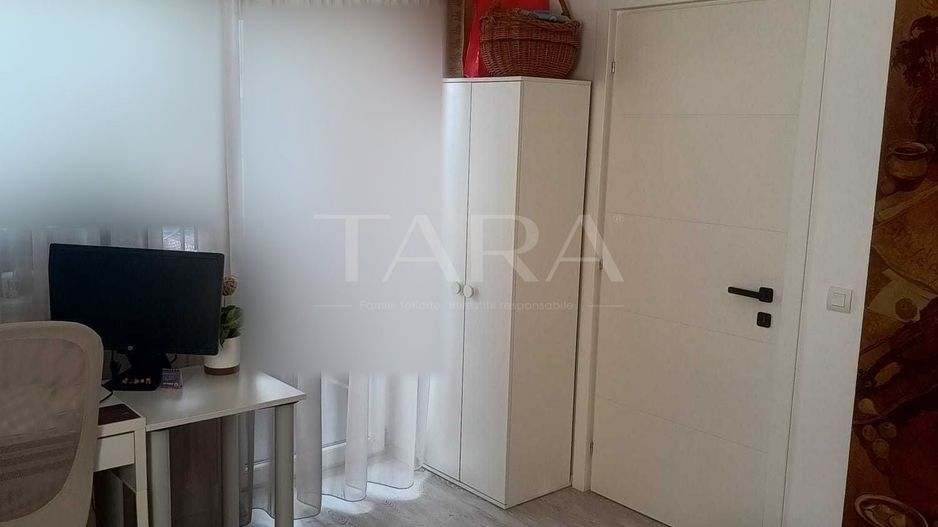 Apartament 2 camere, 50 mp + logie, renovat, parcare cu CF. - Poză 6