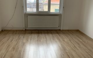 Casa duplex de închiriat, renovată | Zona Parcul Sub Arini - Poză 5