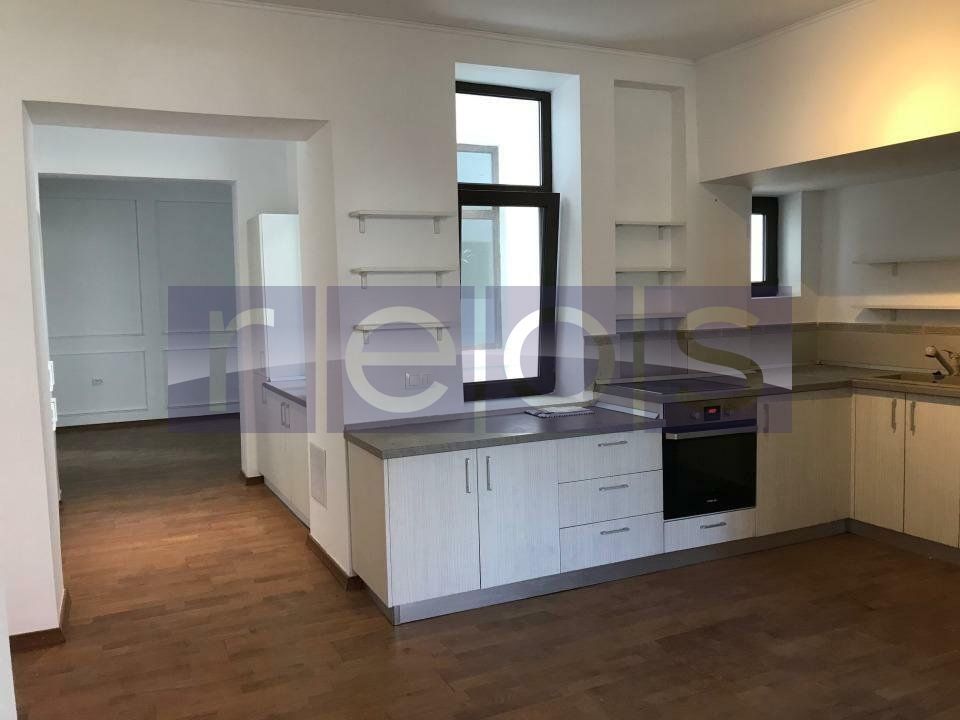 VANZARE VILA KISELEFF | 100MP CURTE | RENOVATA INTEGRAL | LOC PARCARE - Poză 6