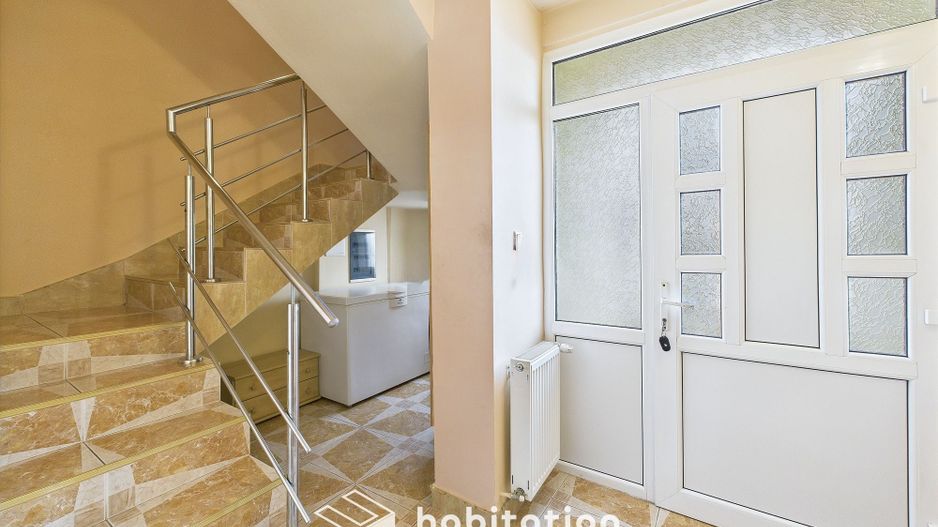 Descoperă turul virtual – Casă individuală spațioasă,  zona Bucovina - Poză 19