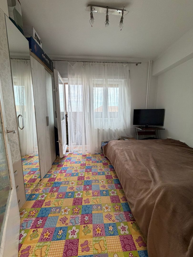4 camere spatios si luminos Stefan cel Mare - Poză 8