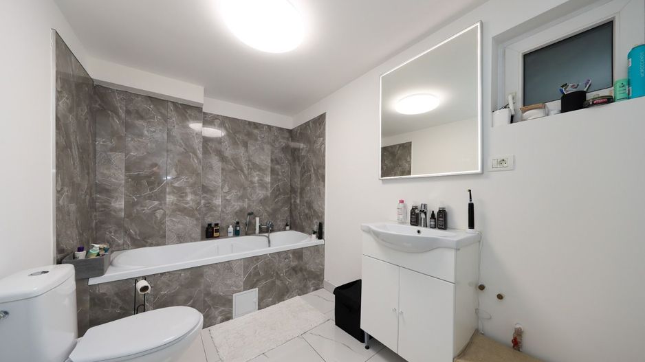 Casa 4 camere Halchiu | teren 400 mp | acces 2 strazi - Poză 18