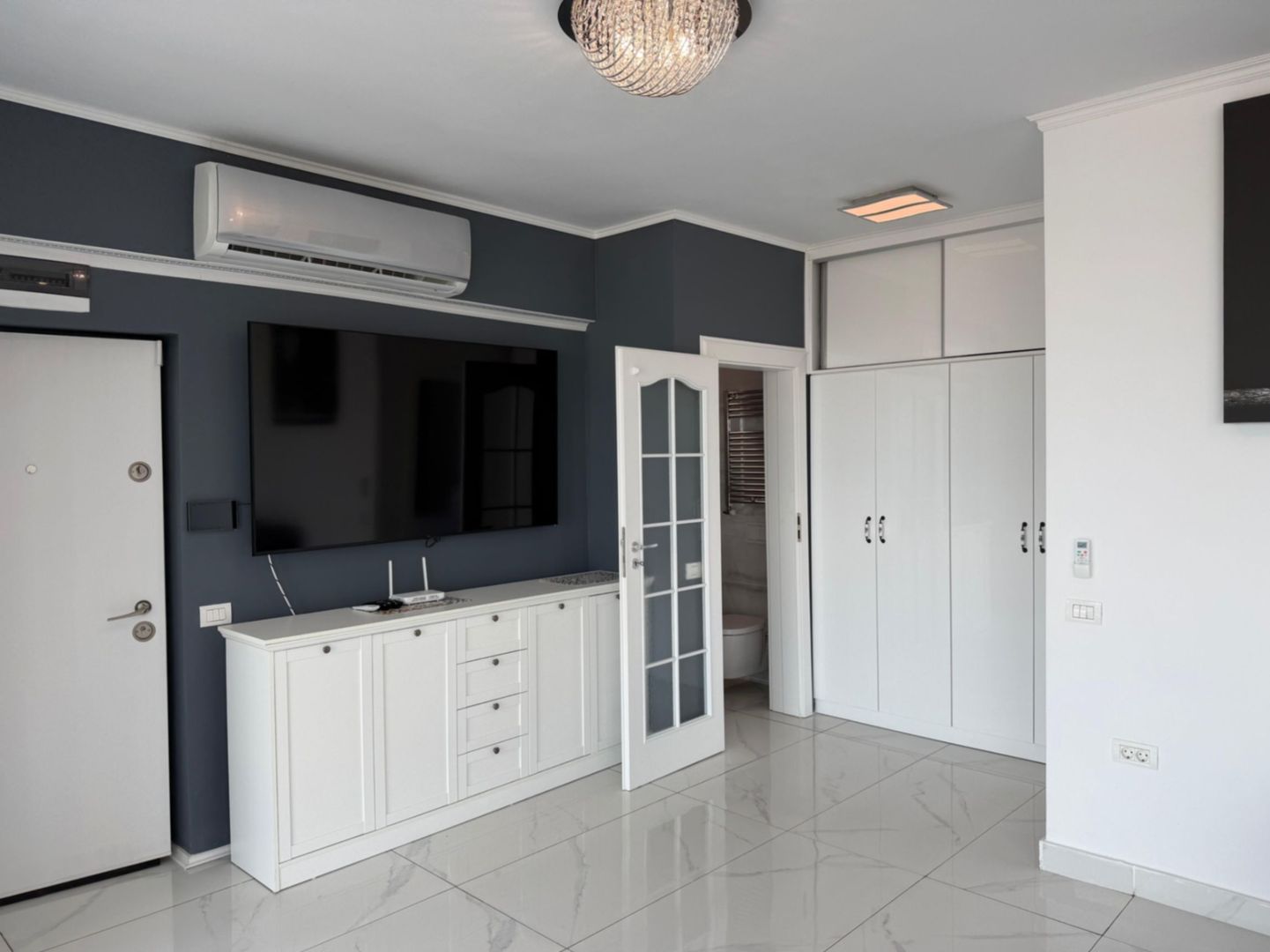 Penthouse Mamaia + 2 terase + curte 3 locuri de parcare - Poză 7