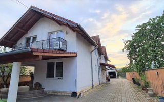 Casa pentru 2 familii, 7 Camere, 2 Garaje, 1500MP Teren - Poză 1