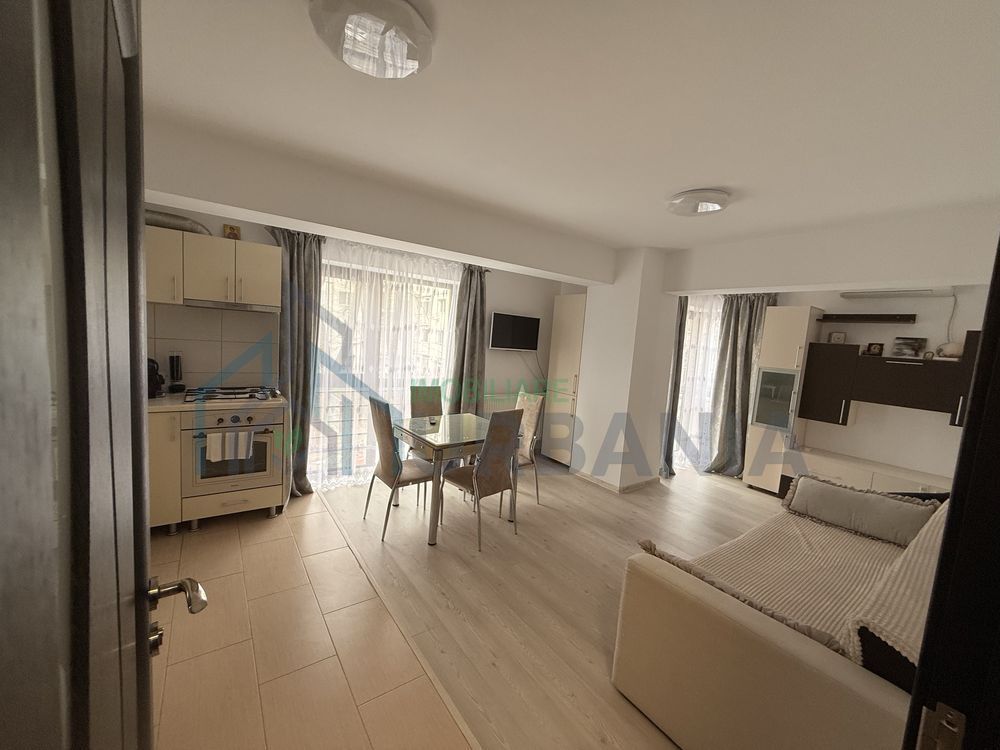 Inchiriez apartament 2 camera Nicolina 1 - Poză 1