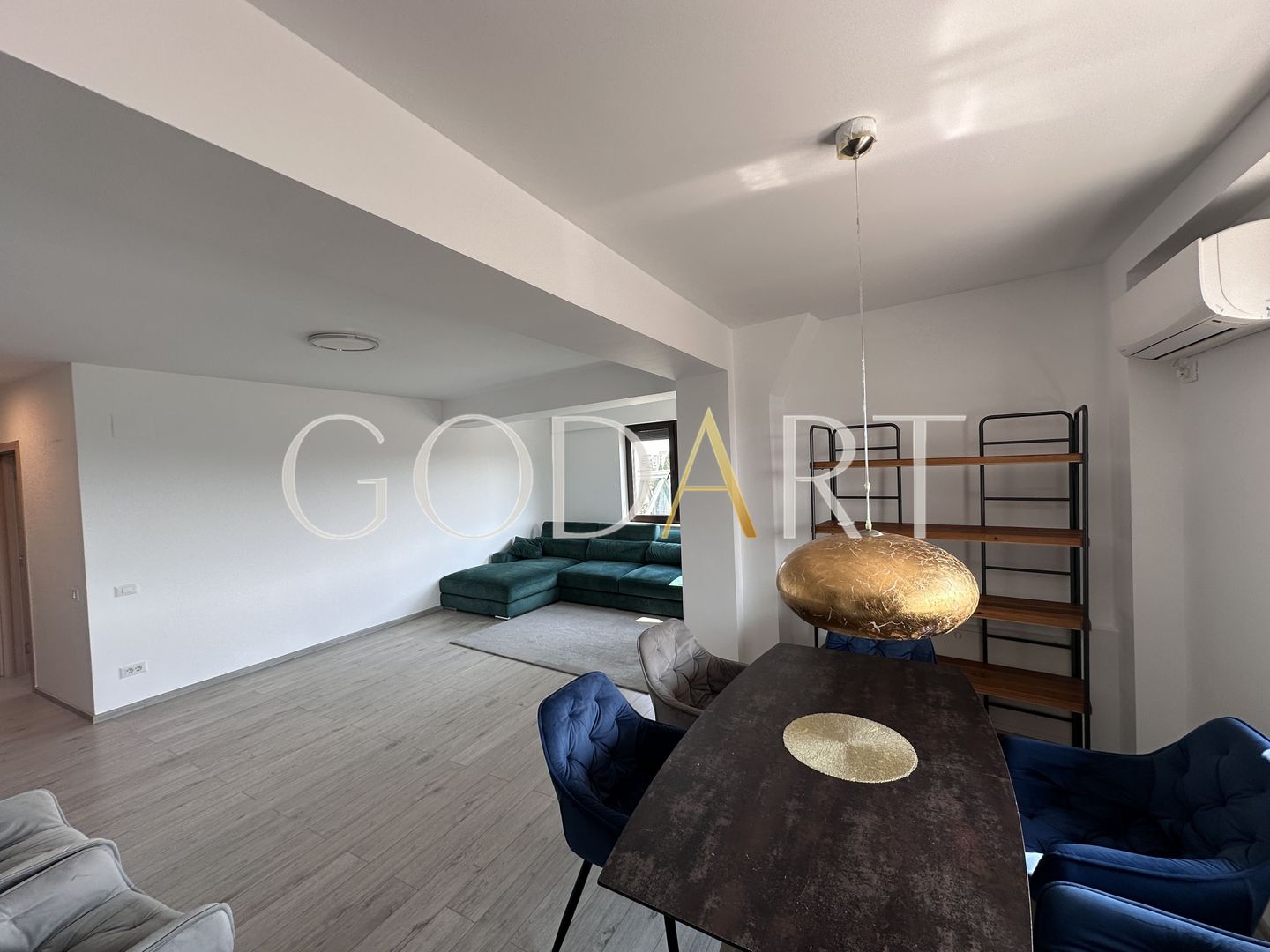 Apartament premium 3 camere | Terasă spectaculoasa | Vedere libera - Poză 3