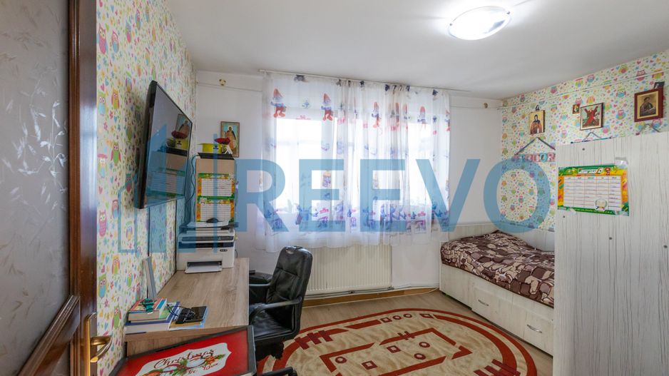Apartament de vanzare cu doua camere, decomandat - str Cornisa Bistritei Bacau! - Poză 12
