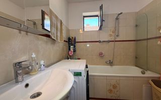 De vanzare Casa cu 4 camere si teren de 4.839mp/Utilata/Mobilata - Poză 7