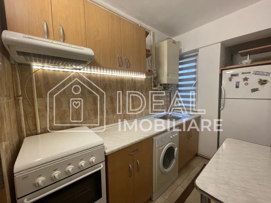 Apartament 3 camere, zona Ostirii- Etaj intermediar - Poză 4