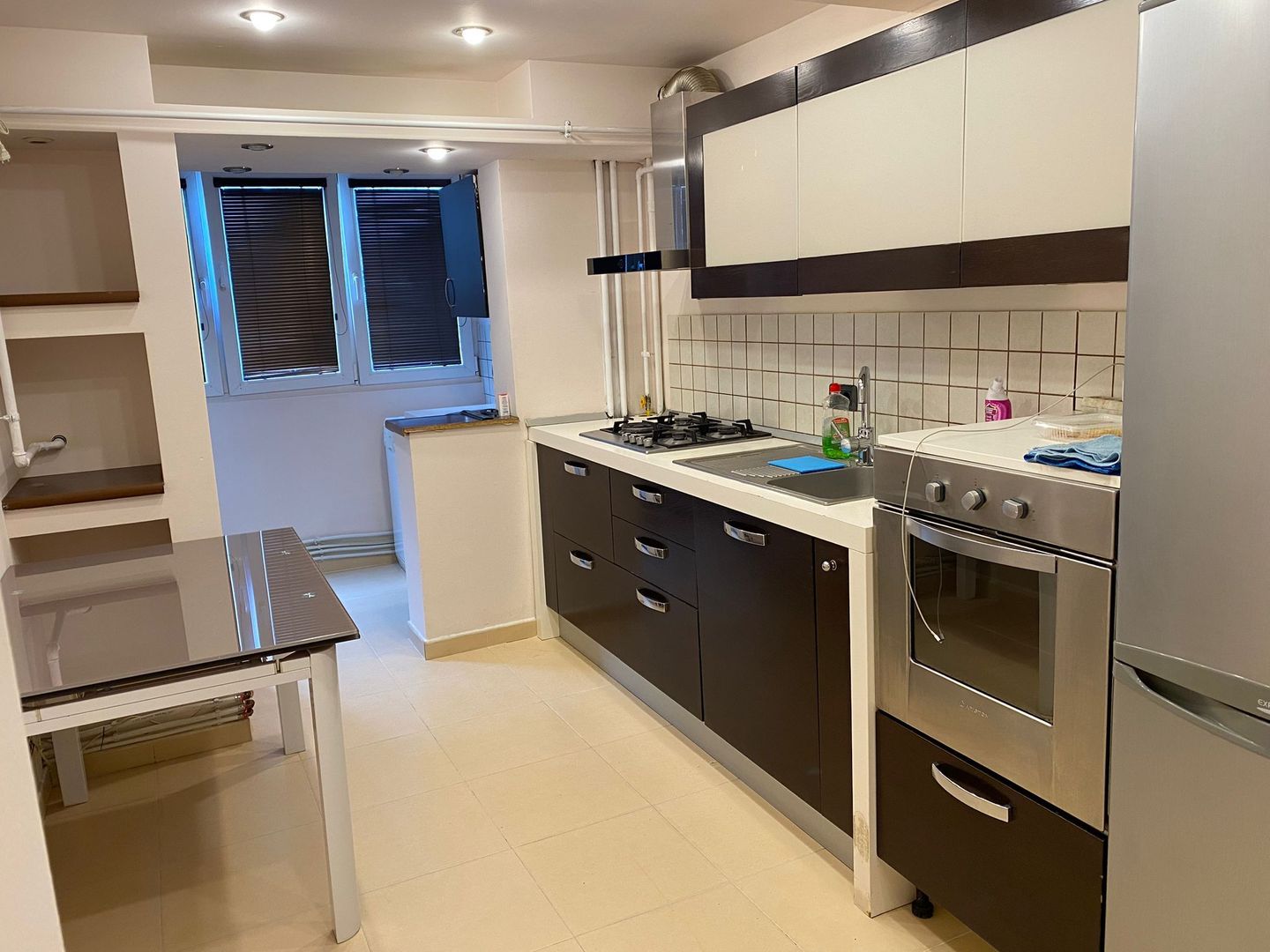 Complex-Studentesc | 4 Camere | Decomandat | Centrala Proprie. - Poză 1