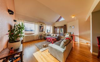 Vila 5 camere, gata de mutare, teren 700 mp, strada privata- Gradiste - Poză 3