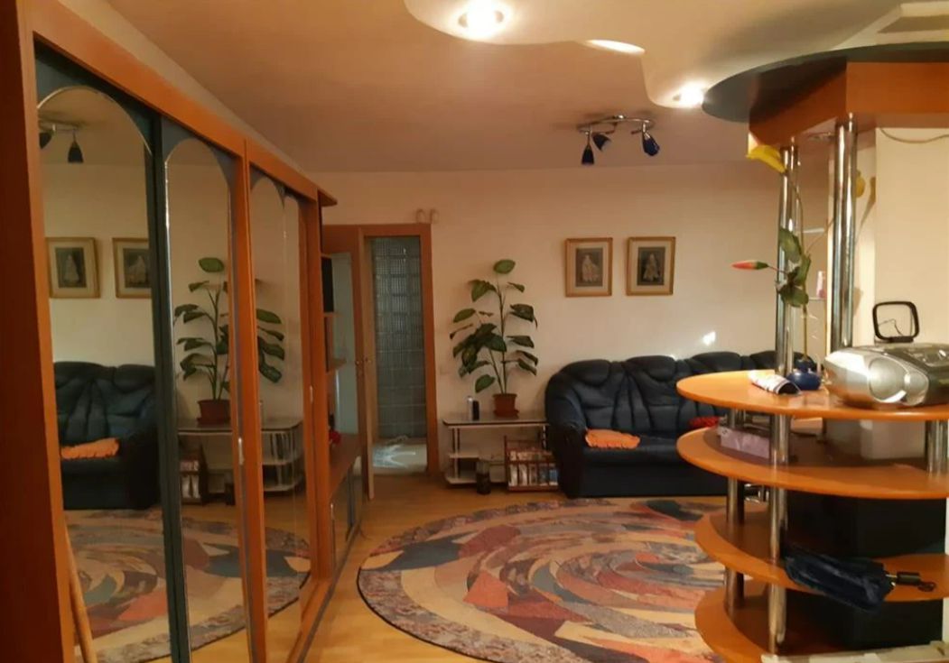 APARTAMENT 1 MAI | METROU - Poză 1