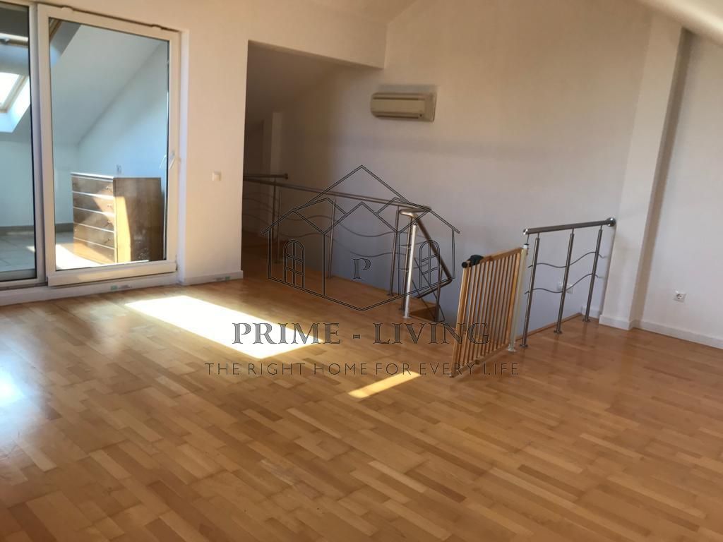 VILA CU 4 DORMITOARE IN COMPLEX REZIDENTIAL - Poză 5