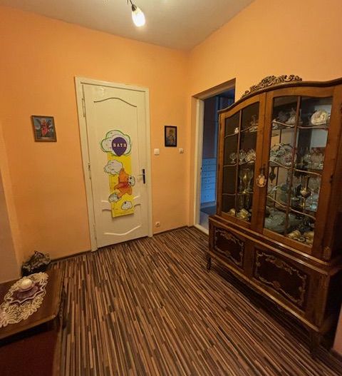Casa individuala cu teren generos - Poză 9