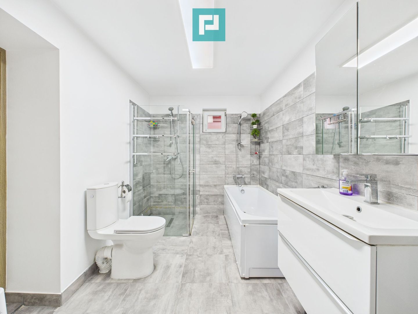 Casă în Sânnicolau Mic - Poză 9