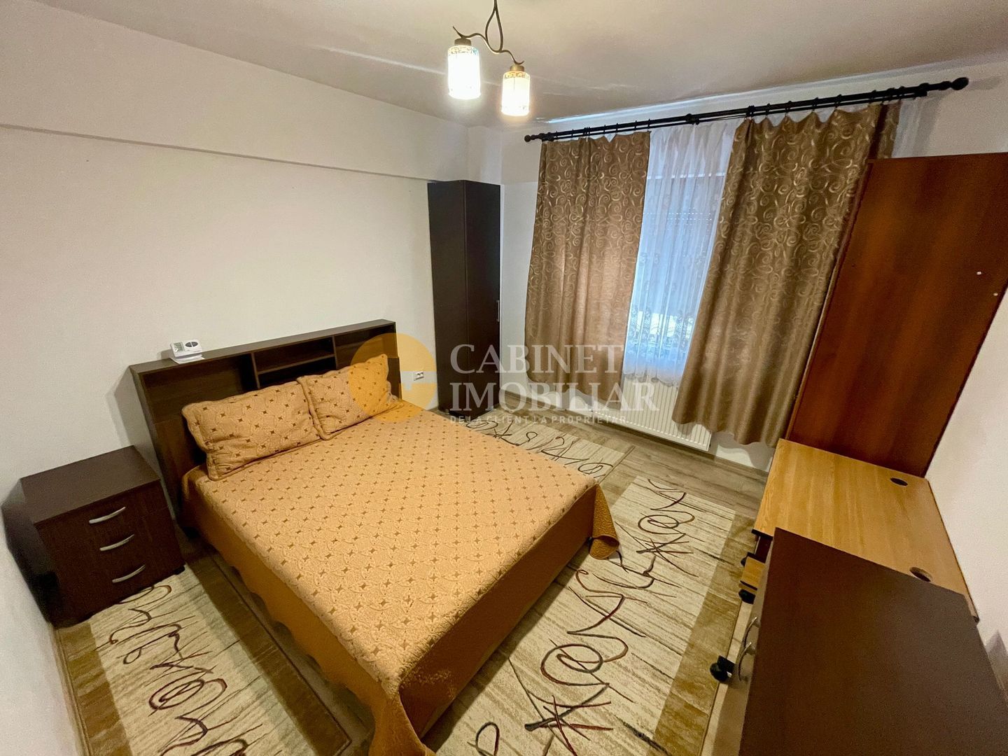 Poitiers/Bucium - Bloc Nou - 2 Camere Decomandat - Etaj Intermediar - Poză 4