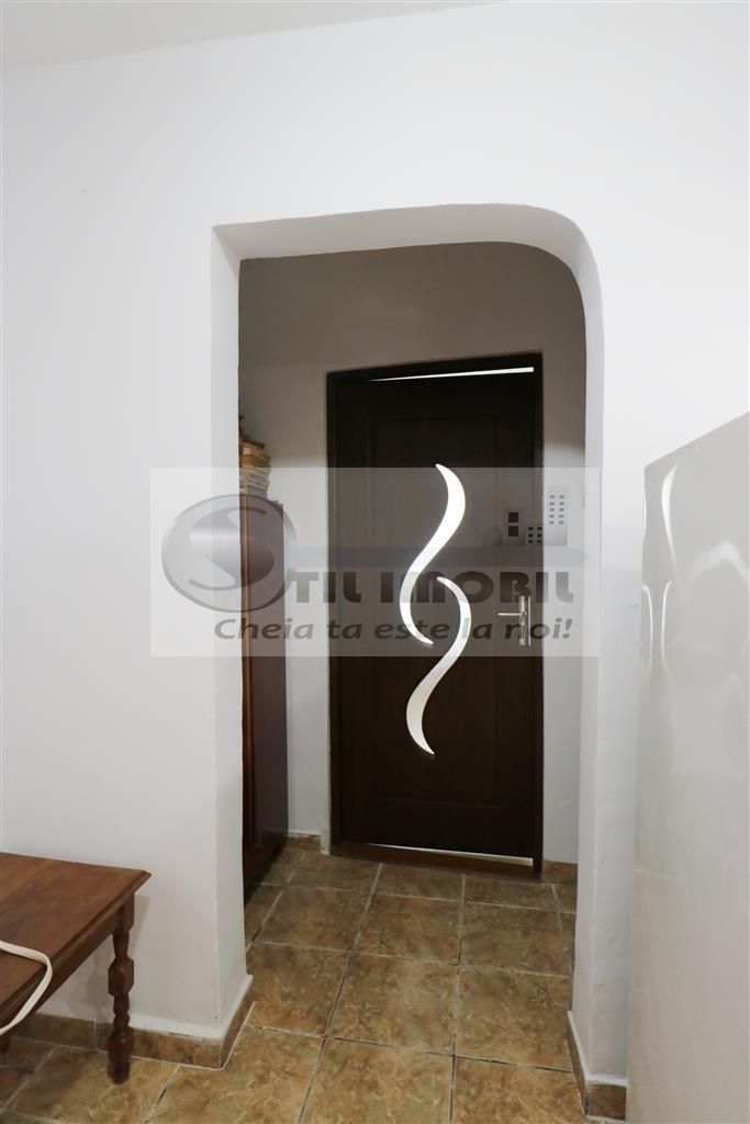 APARTAMENT 2 CAMERE DECOMANDAT PODU DE FIER UMF - Poză 9
