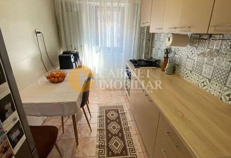 3 Camere Decomandat - Renovat  Mobilat/Utilat - Zona Dacia - Poză 4