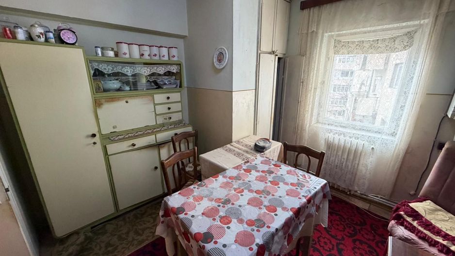 Apartament 4 camere, etaj 3 - Cugir - Poză 6