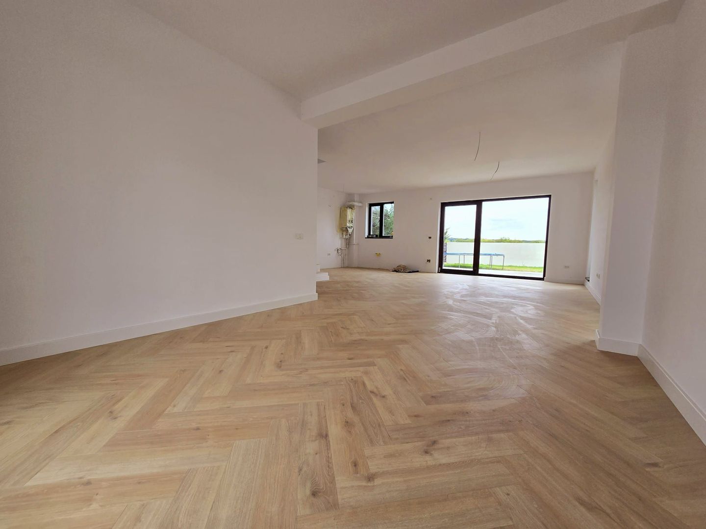 VILA 5 CAMERE | CORBEANCA | LANGA PADURE - Poză 5