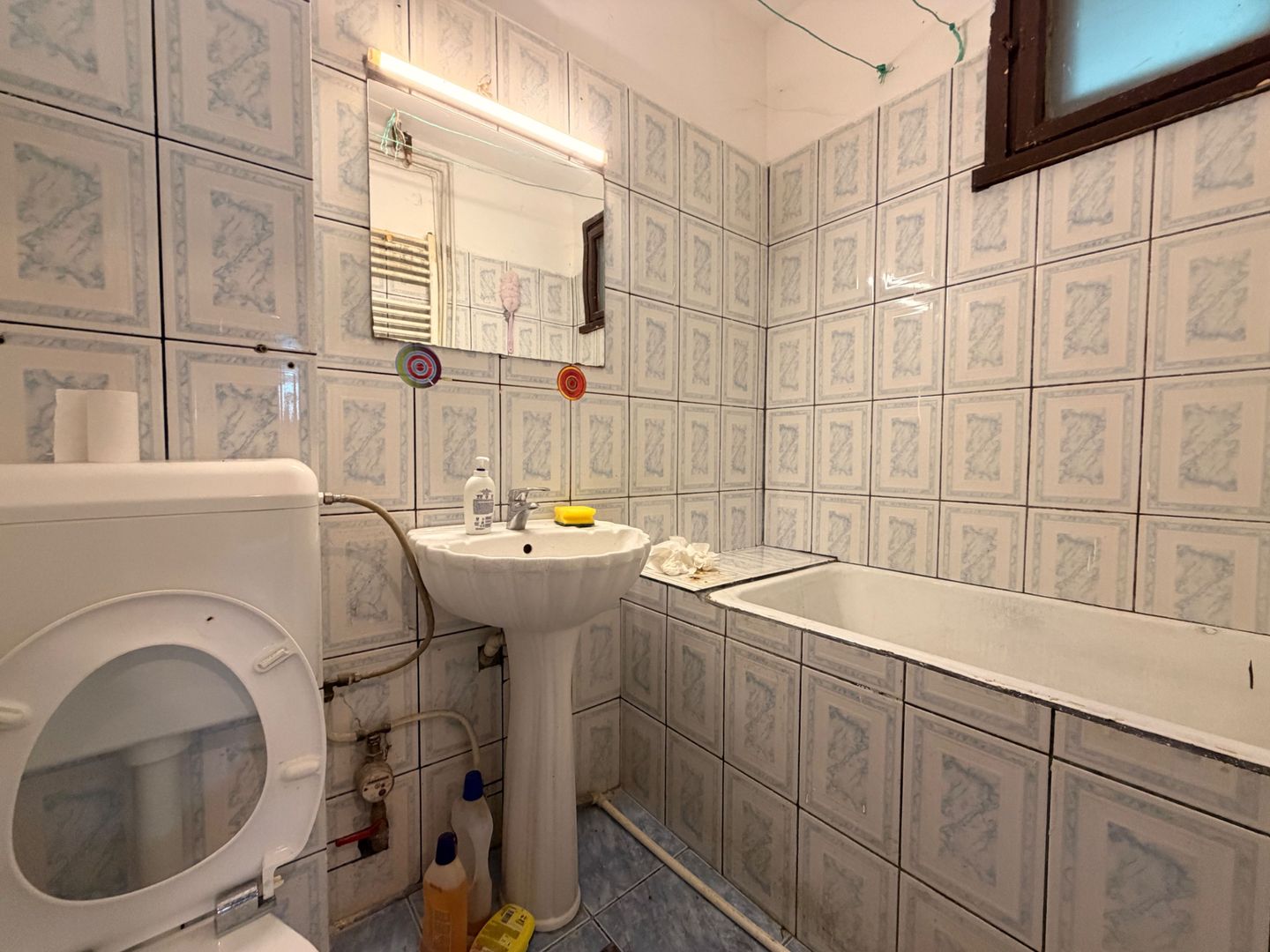 APARTAMENT 2 CAMERE | PRIMAVERII | NECESITA RENOVARE - Poză 4