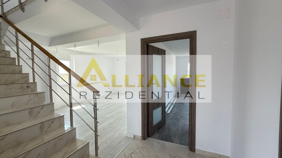 Vila individuala P+1E ~ 4 camere 2 bai ~ 247mp teren - Poză 7