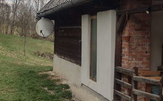 Casa Vantului si 8000 metri patrati in Abrud - Poză 8