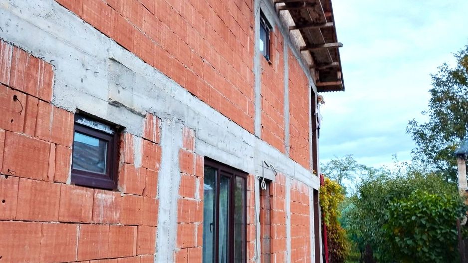 Vilă individuală 6 camere, teren 903 mp ! - Poză 9