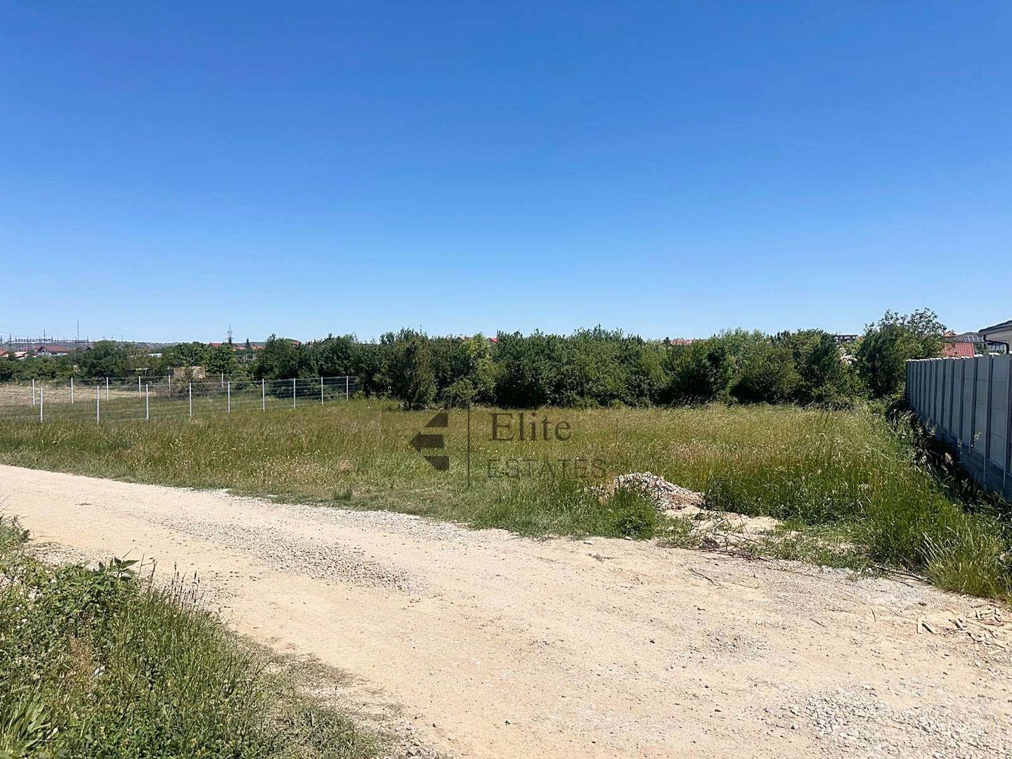 Teren intravilan 862 mp cu utilitati in Cihei - Poză 4