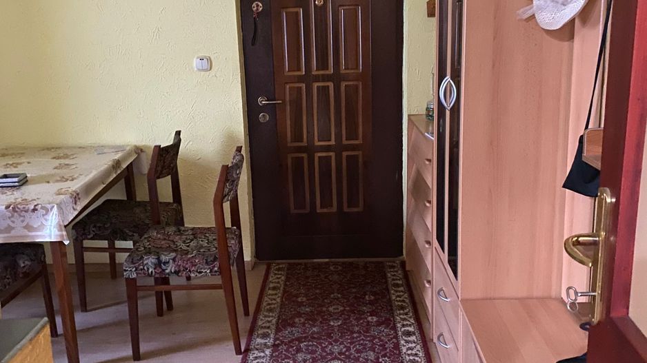 BRASADAS vinde ap 2 cam etaj 1/4 in Micro 16. - Poză 3