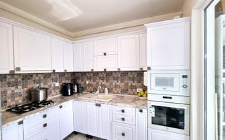 Apartament 3 camere, 86 mp. in Floresti, zona BMW - Poză 7