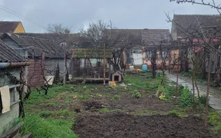 Cisnadie I Central I Casa de renovat I 500 mp teren - Poză 24