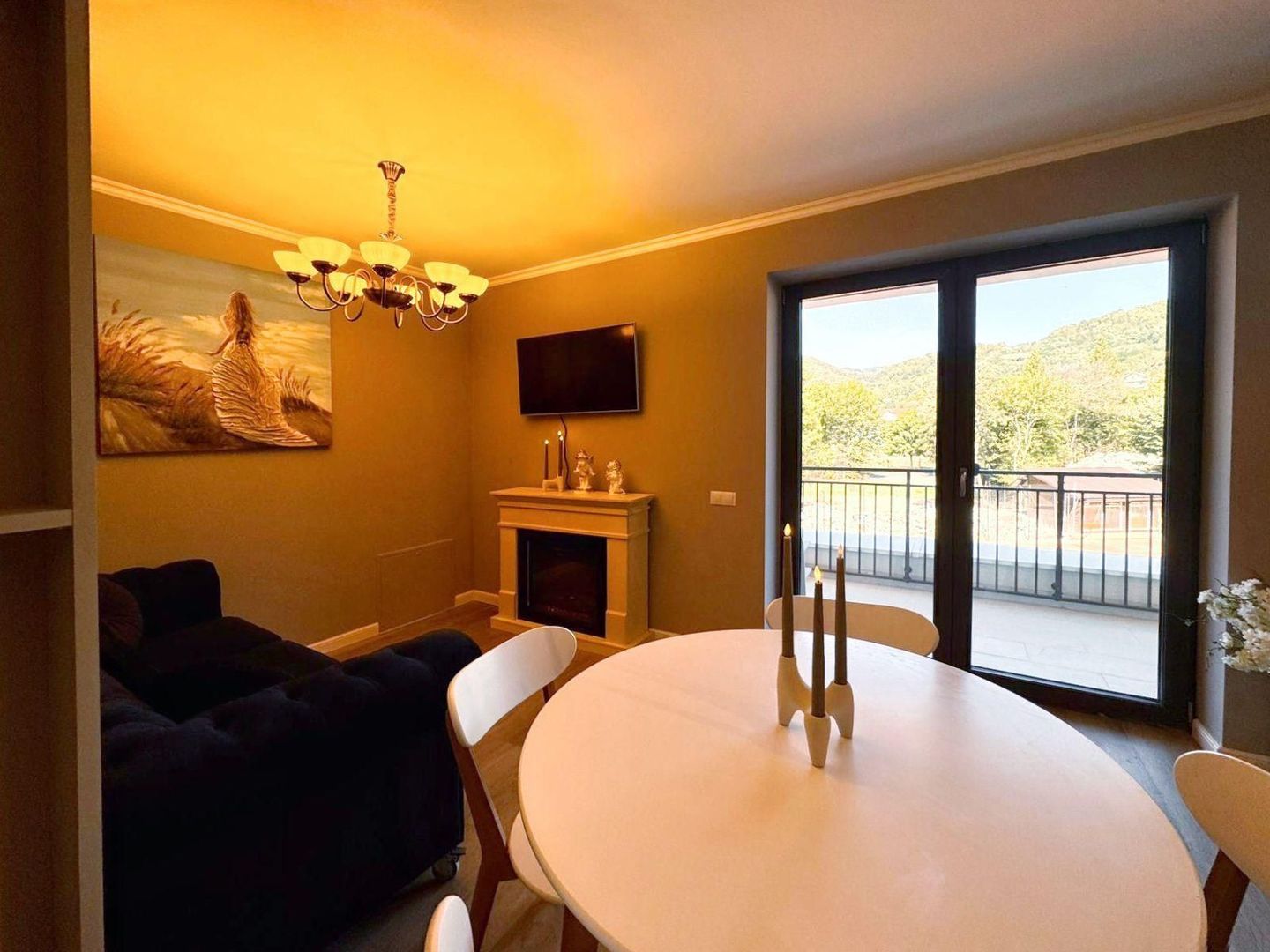 Inchiriere apartament 2 camere - Poză 1