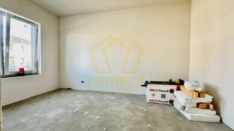 Duplex superb cu 5 camere despartit prin garaj | Dumbravita - Poză 3