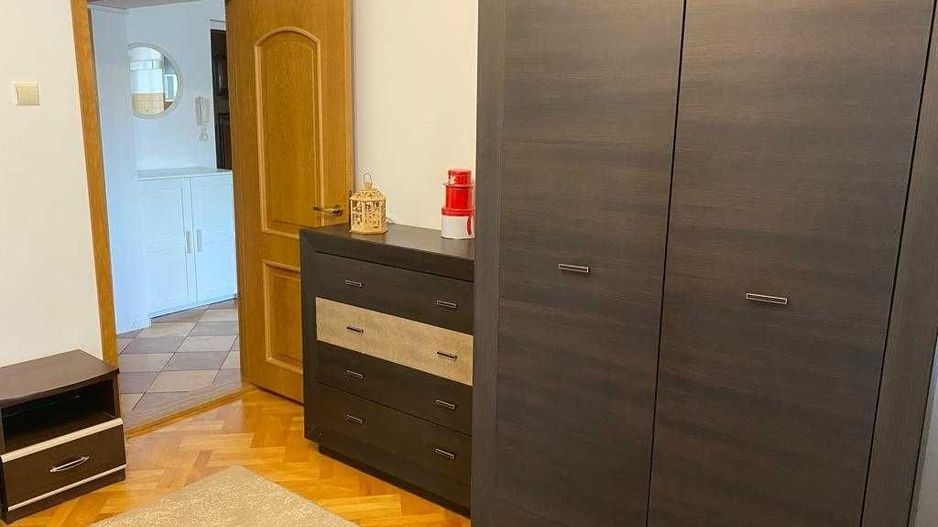 De Închiriat Apartament 2 Camere, Decomandat Calea Calarasilor - Poză 4