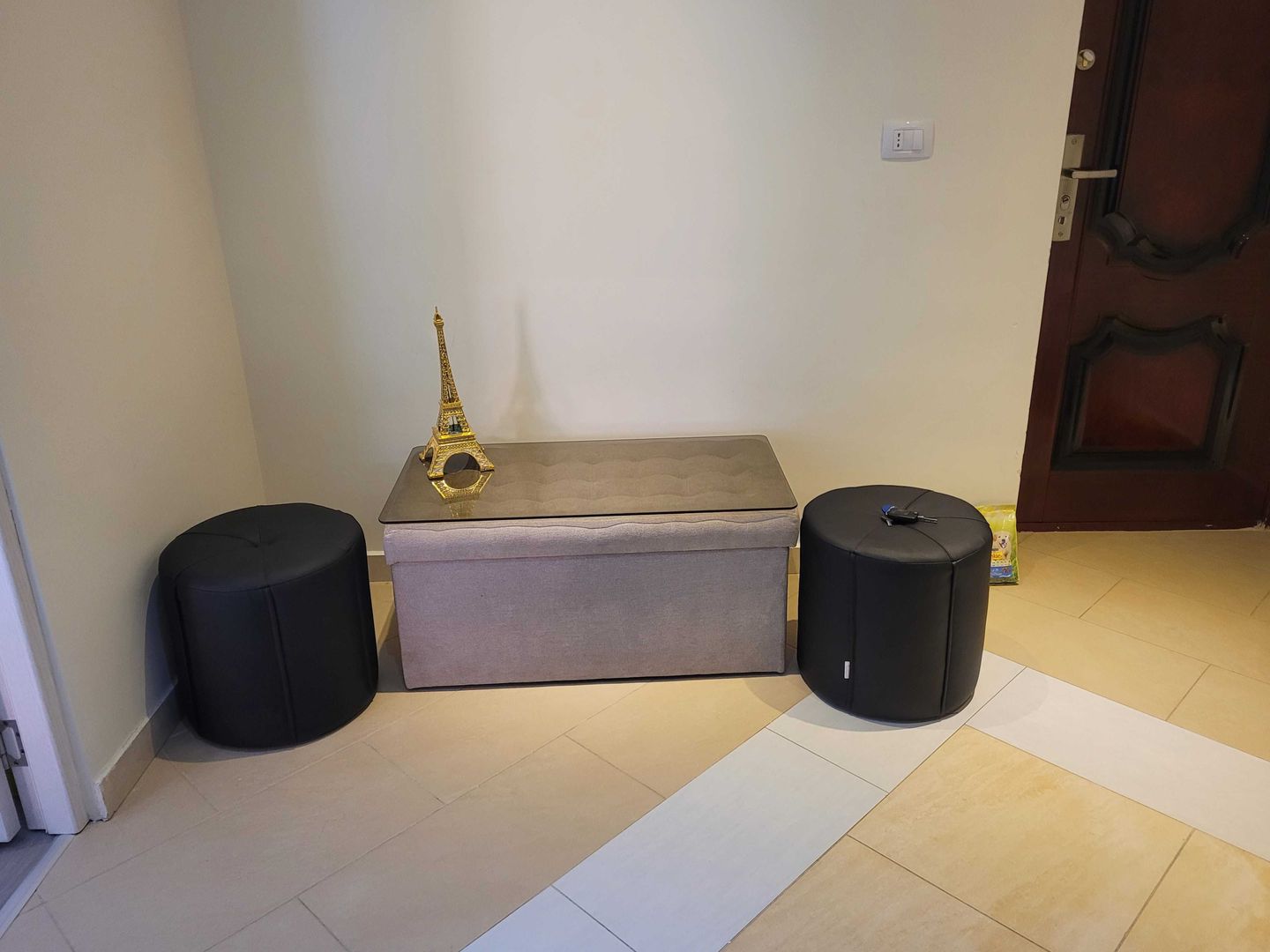 Apartament renovat zona Mall City et.2!bloc cărămidă! - Poză 2