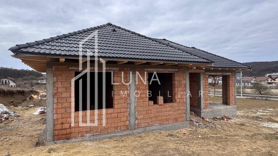 Case single, parter, 100 mp, teren 465-669 mp, predare 2026, Livezeni - Poză 11