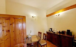 Sinaia | 3 Camere | Cladire Istorica situata pe Malul Begai. - Poză 7