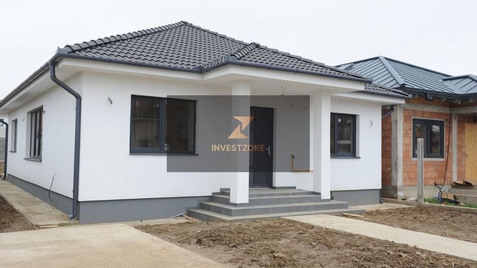 Casa noua plan Parter Oncea platou - Poză 2