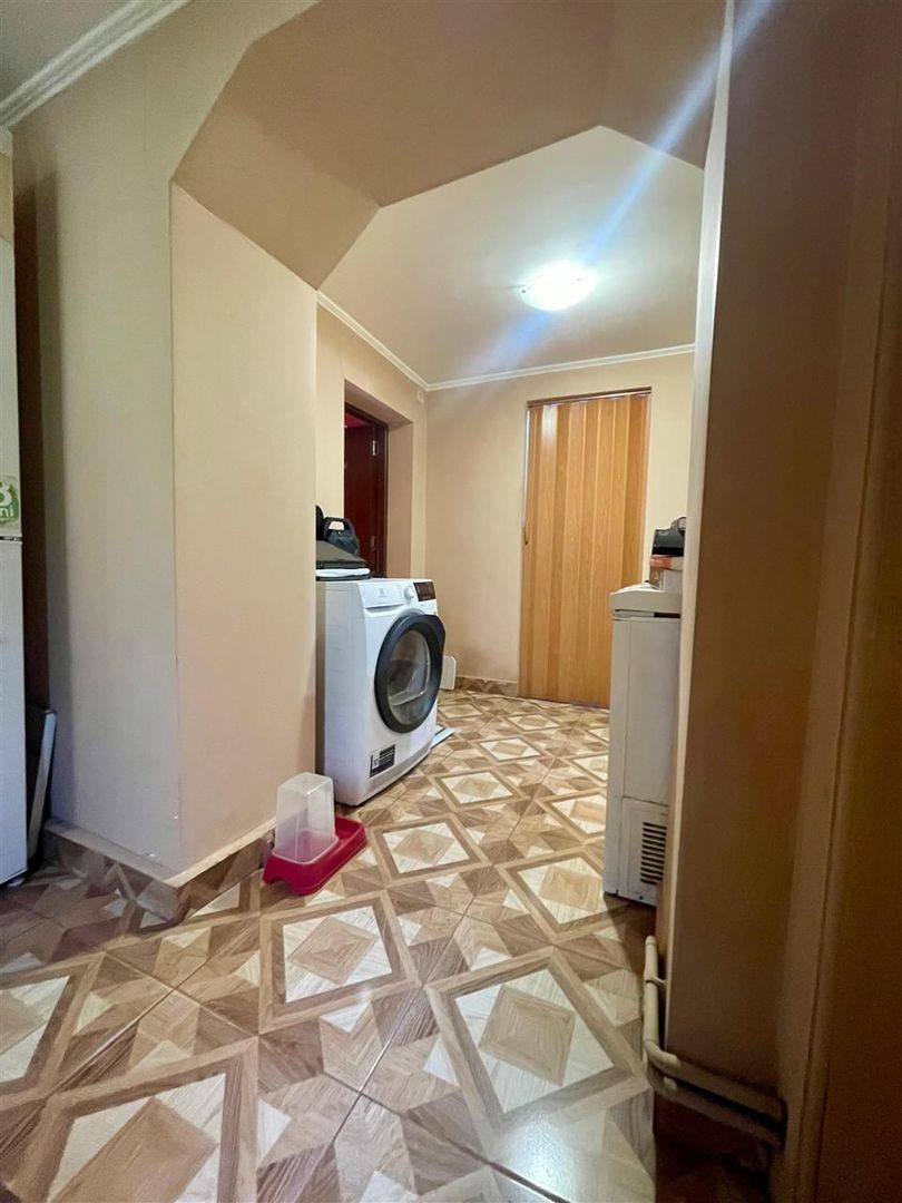 Casa cu 3 camere in Sacueni - Poză 3