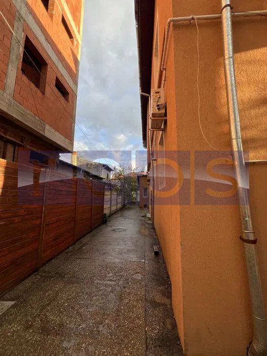 DE VANZARE OPORTUNITATE | VILĂ  CURTE INDIVIDUALĂ | TEREN 350 MP - Poză 2