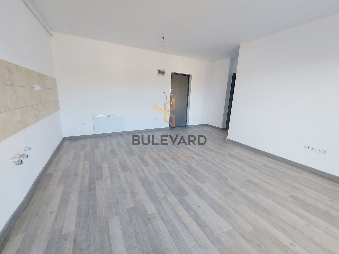 Apartament cu 2 camere , zona strazii Fagului! - Poză 3